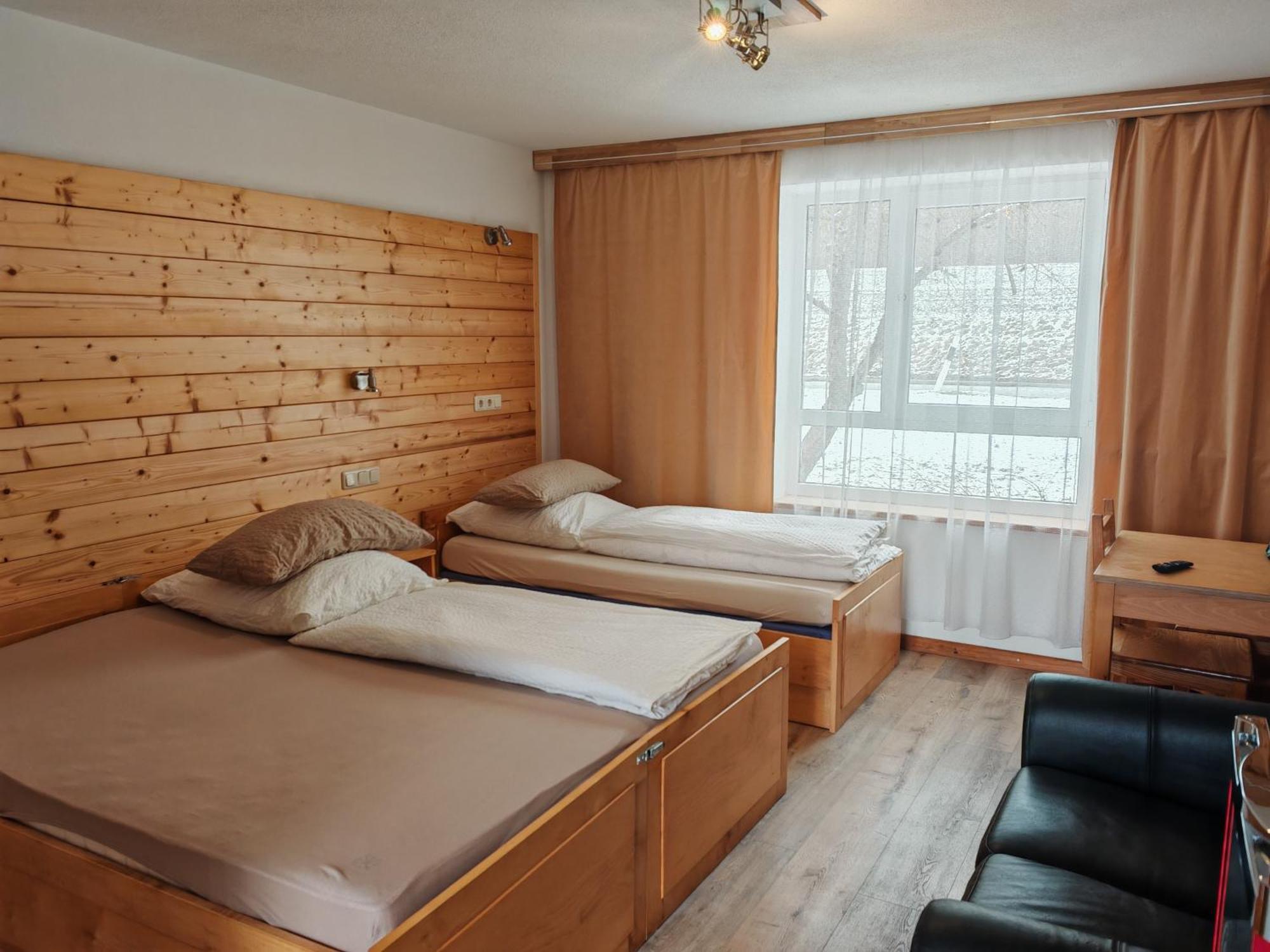 Motel Max